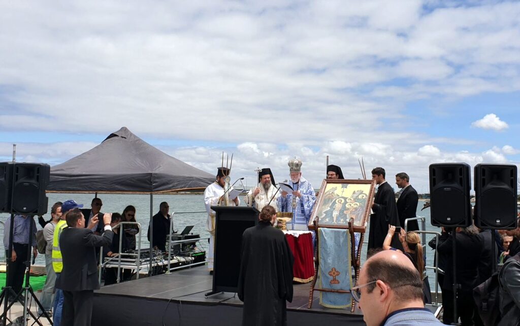 Episcopii Ortodocşi din Australia îndeamnă la rugăciune pentru stingerea incendiilor