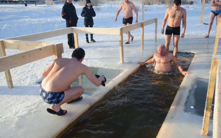 В праздновании Крещения в России участвовали свыше 2 млн. человек