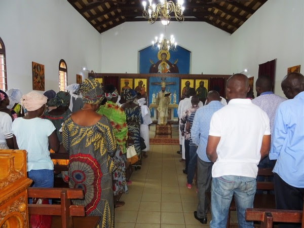 Αρχιερατική Θεία Λειτουργία στην πόλη Dolisie