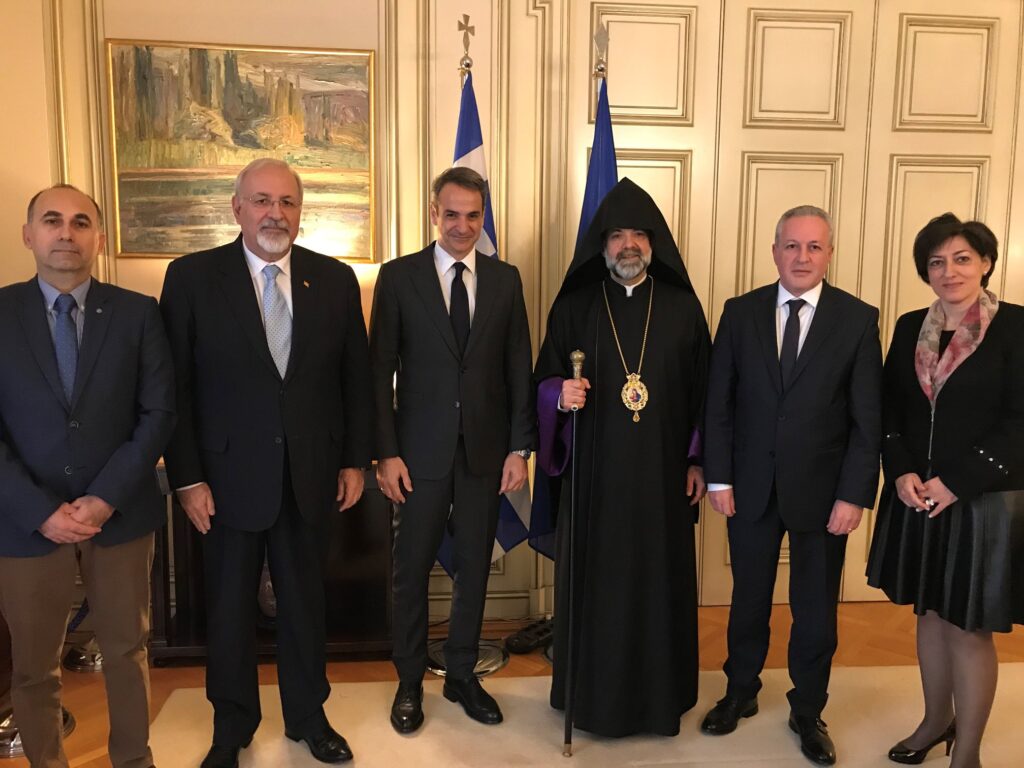 Στον Πρωθυπουργό ο Μητροπολίτης Ορθοδόξων Αρμενίων