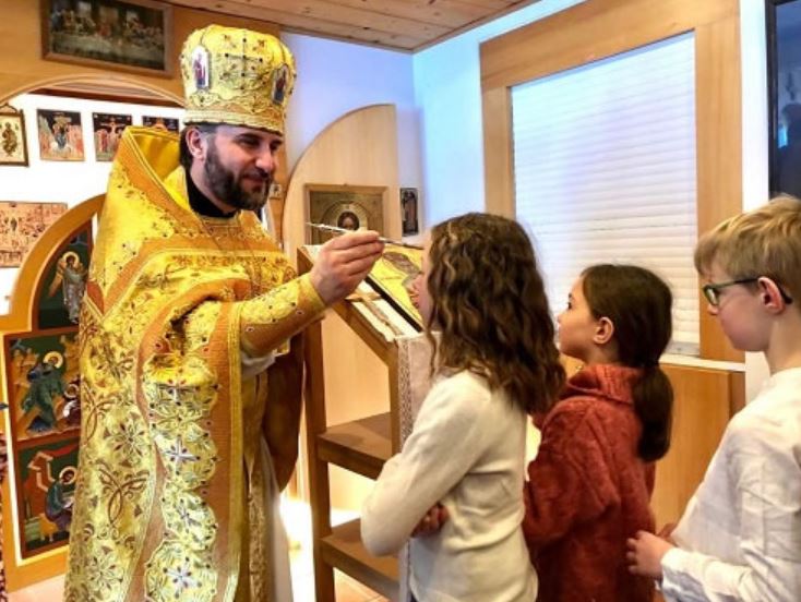 Geneva’s Elevation of the Cross Cathedral Hosts a Winter Children’s Camp