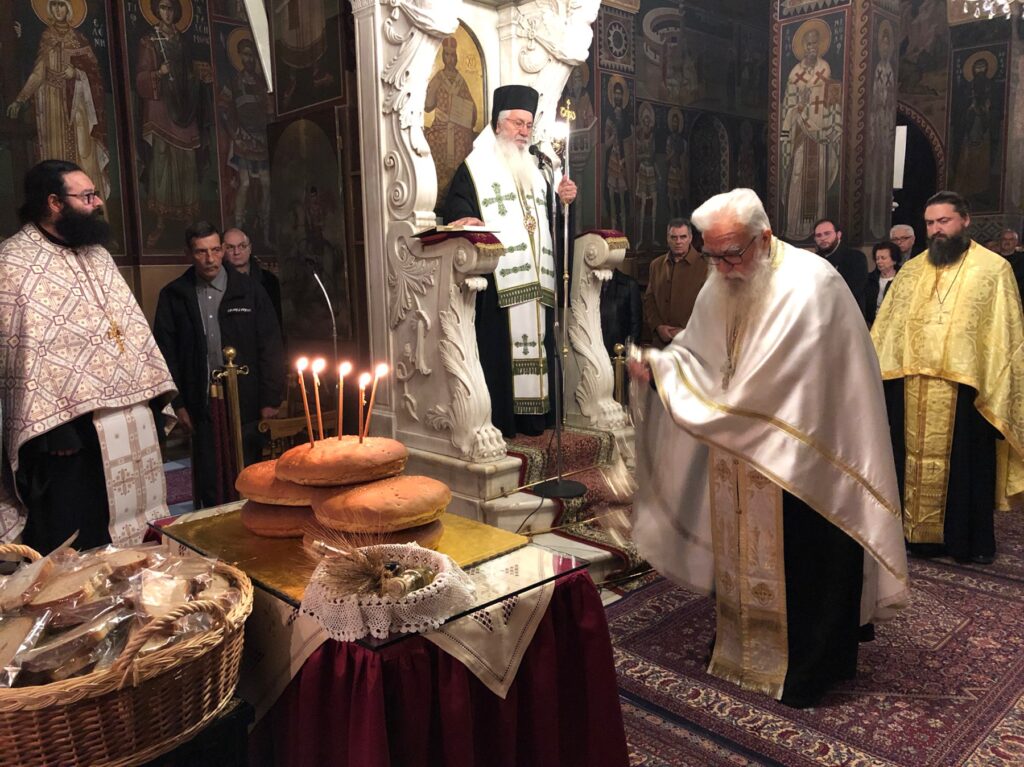 Μητρ. Θηβών: “Η Εκκλησία είναι κοντά στα παιδιά μας”