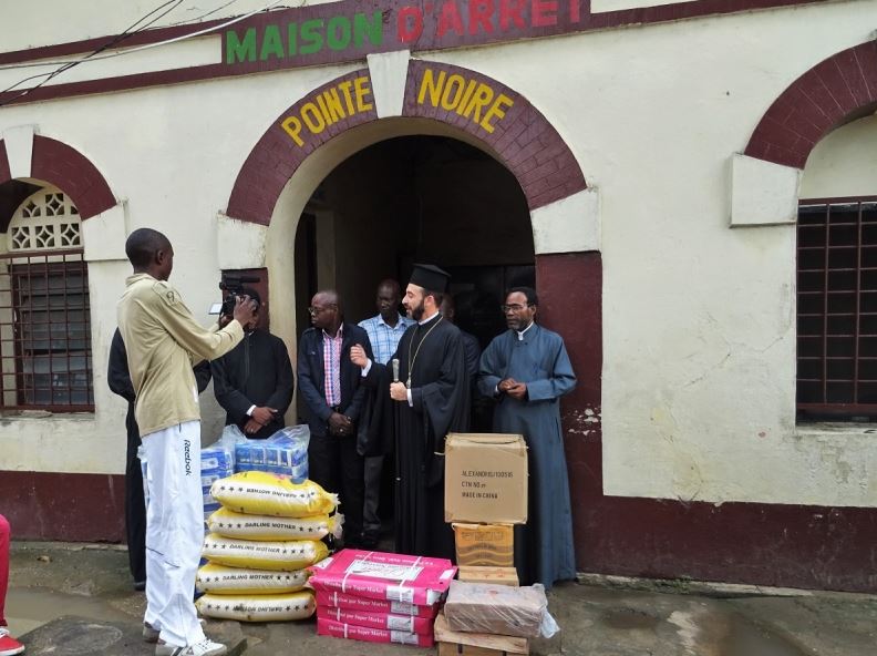 Κοντά στους κρατουμένους του Pointe – Noire