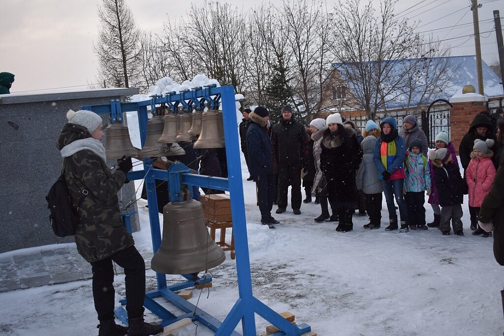 Bell-ringing charity event in Urals city