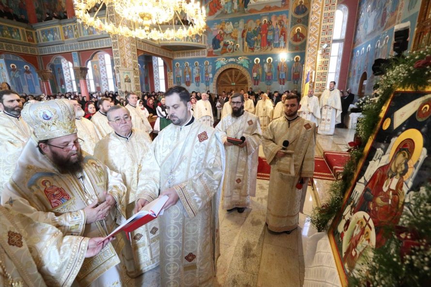 Mother of God declared patron of northwestern Romanian town