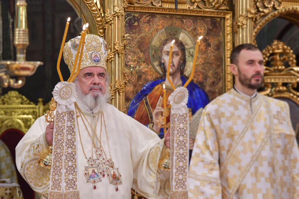 Representatives of the chosen people see the Invisible God. Patriarch Daniel speaks of concrete, real meeting with God