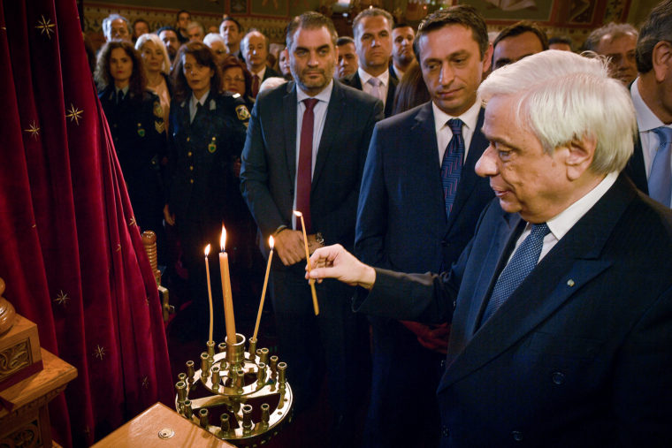 Turkey’s Provocativeness Will Not Pass, President Pavlopoulos Says in Kalamata (Vid)