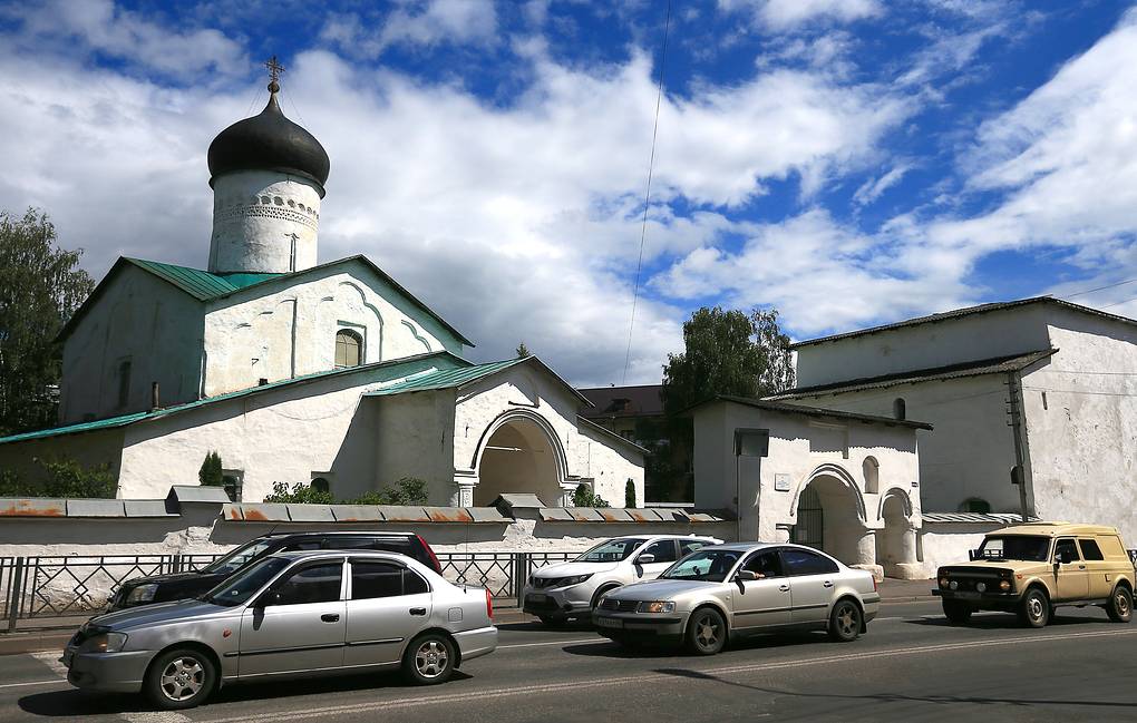 Храм Косьмы и Дамиана с Примостья в Пскове отреставрируют до 2023 года