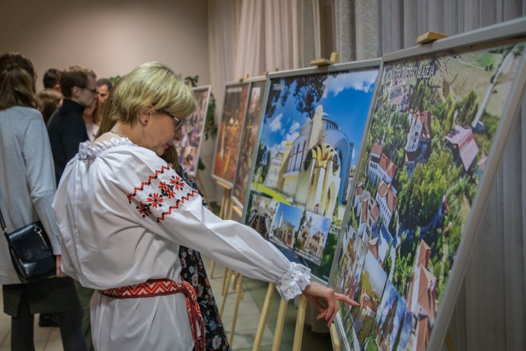 Çelja në Poloni e ekspozitës “Ngjyrat e Orthodhoksisë. Shqipëria”