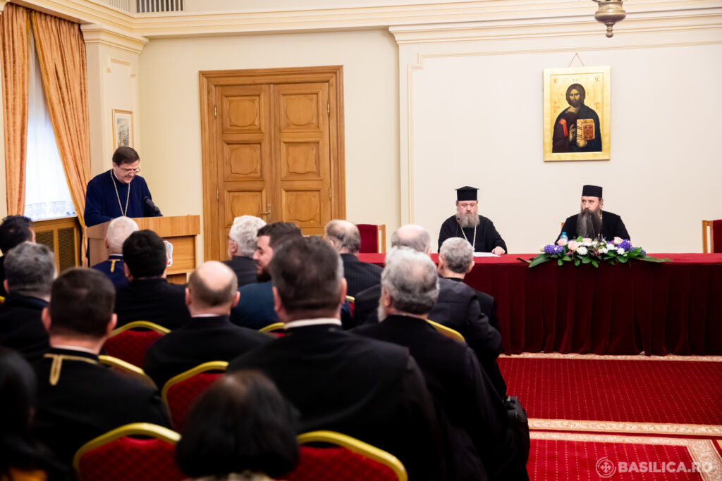 Adunarea C.A.R. a Arhiepiscopiei Bucureştilor | „Trebuie să fim alături de cei care sunt în încercări”