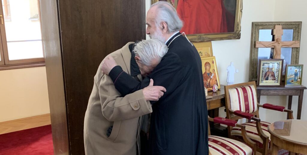 Сусрет Патријарха и јединог Србина преживелог у покољу у Смиљану