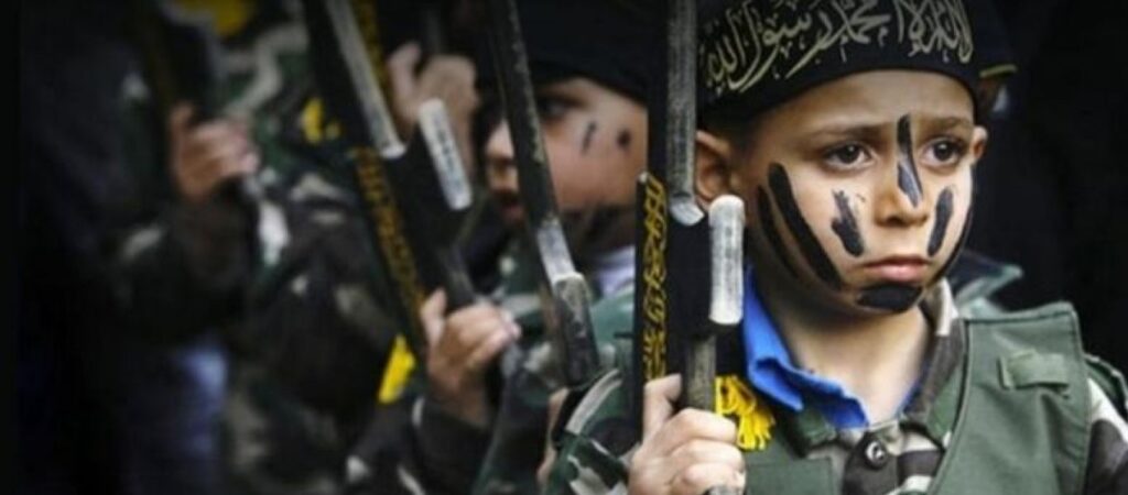 Ημέρα της Ερυθράς Χειρός: Το σύγχρονο “παιδομάζωμα” και διώξεις εναντίον των χριστιανών