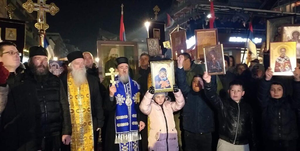 Montenegro: Ten thousands citizens of Pljevlja in the 18th procession