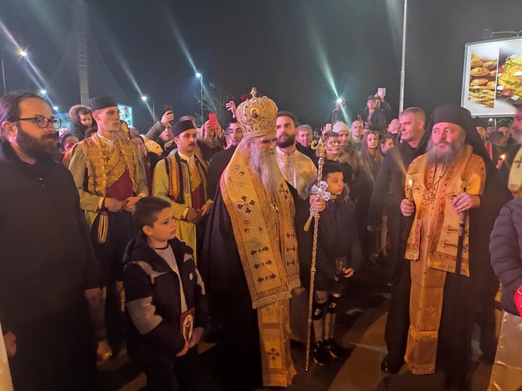 Митрополит Амфилохије предводио Литију у Подгорици: Они који не вјерују у Христа обнављају закон проклетог цара Дукљанина