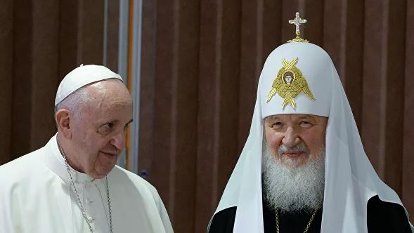 Митрополит Иларион не исключил новой встречи патриарха с папой