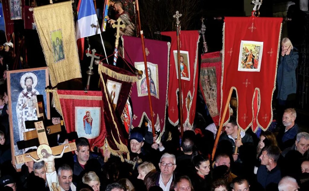 В Черногории полиция отказалась охранять шествия верующих