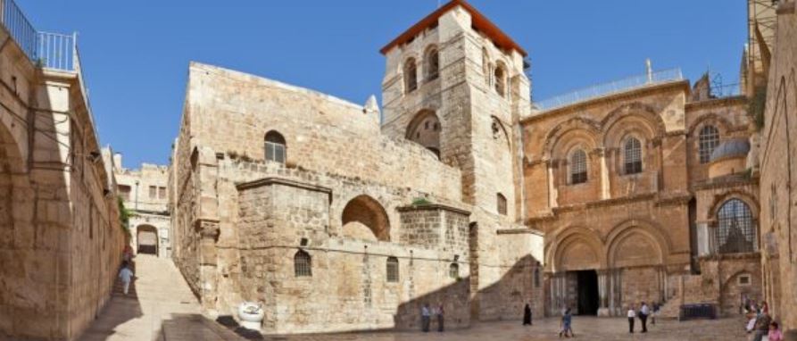 Jerusalem’s most famous church begins restoration