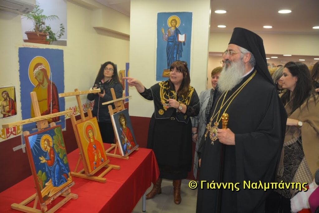Τα έργα των μαθητών της Σχολής Αγιογραφίας θαύμασε ο Μητροπολίτης Άνθιμος