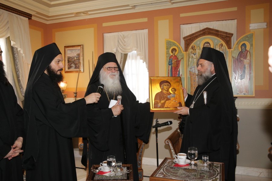 Στη Μονή Ξενοφώντος ο Μητροπολίτης Θεσσαλιώτιδος