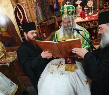 Χειροθεσία πρωτοπρεσβυτέρου από τον Μητροπολίτη Λεμεσού