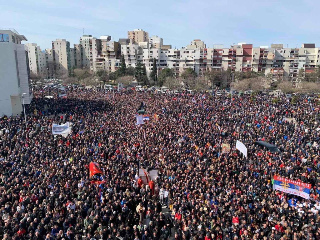 ΠΟΝΤΓΚΟΡΙΤΣΑ: Πάνω από 150.000 πιστοί τίμησαν τον όσιο Συμεών