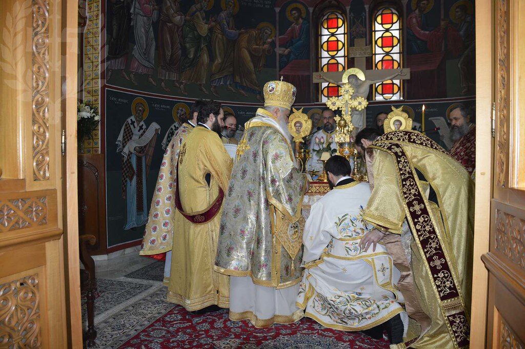 Χειροτονία Διακόνου στις Συκιές