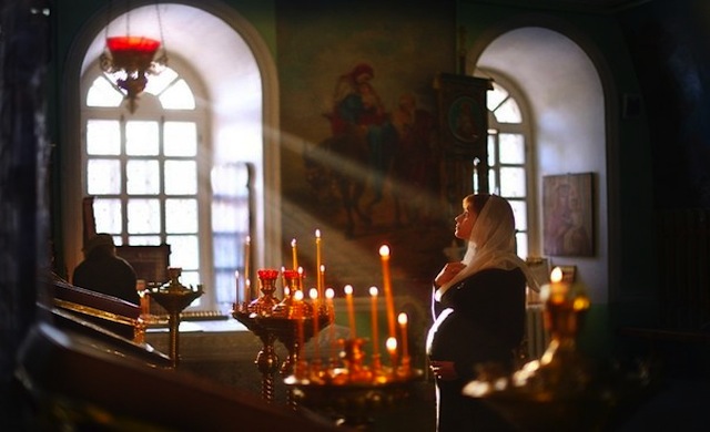 Η ΕΠΟΜΕΝΗ ΗΜΕΡΑ- Από το “Μένουμε σπίτι” στο “Εκκλησιαζόμαστε από το σπίτι”- Δύναμή μας, η Προσευχή