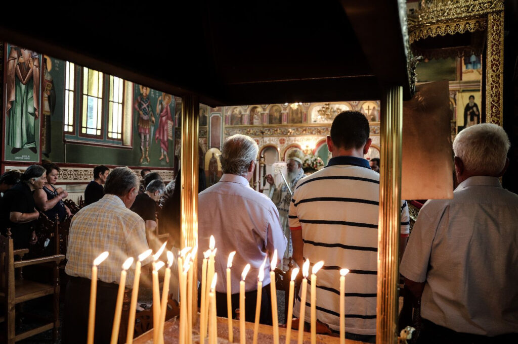 Οι Ορθόδοξες Εκκλησίες ενώνουν τις προσευχές τους απέναντι στον επικίνδυνο ιό- Συγκίνηση στη Σεούλ