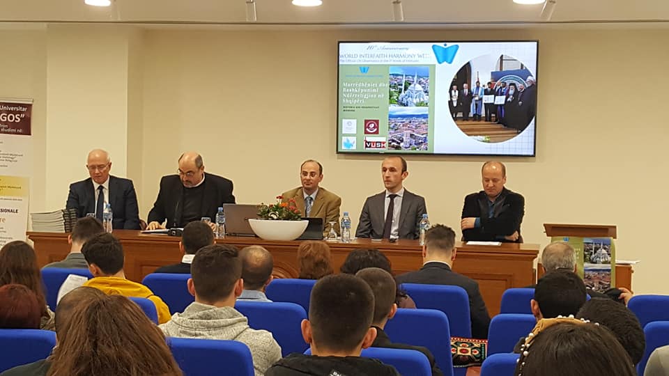 Me rastin e Përvjetorit të dhjetë të Javës së Harmonisë Ndërfetare Botërore, Departamenti i Theologjisë & Kulturës i Kolegjit Universitar “Logos” organizoi një tryezë të rrumbullakët më 3 Mars, me titull “Marrëdhëniet dhe bashkëpunimi ndërreligjioz në Shqipëri. Historia dhe perspektivat moderne”