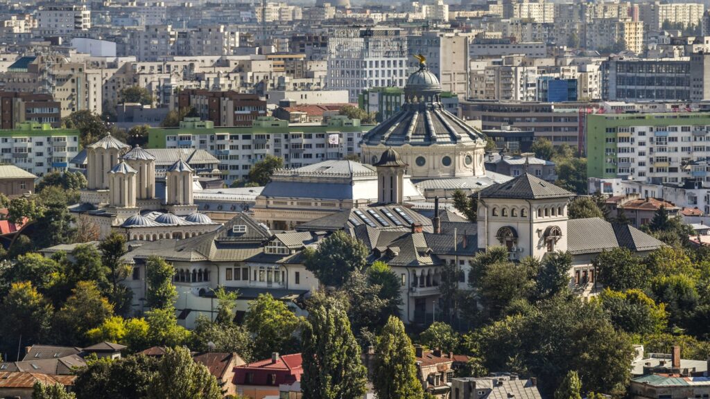Îndrumări actualizate pentru parohii și mănăstiri, în contextul noilor măsuri de prevenire a îmbolnăvirii cu noul coronavirus