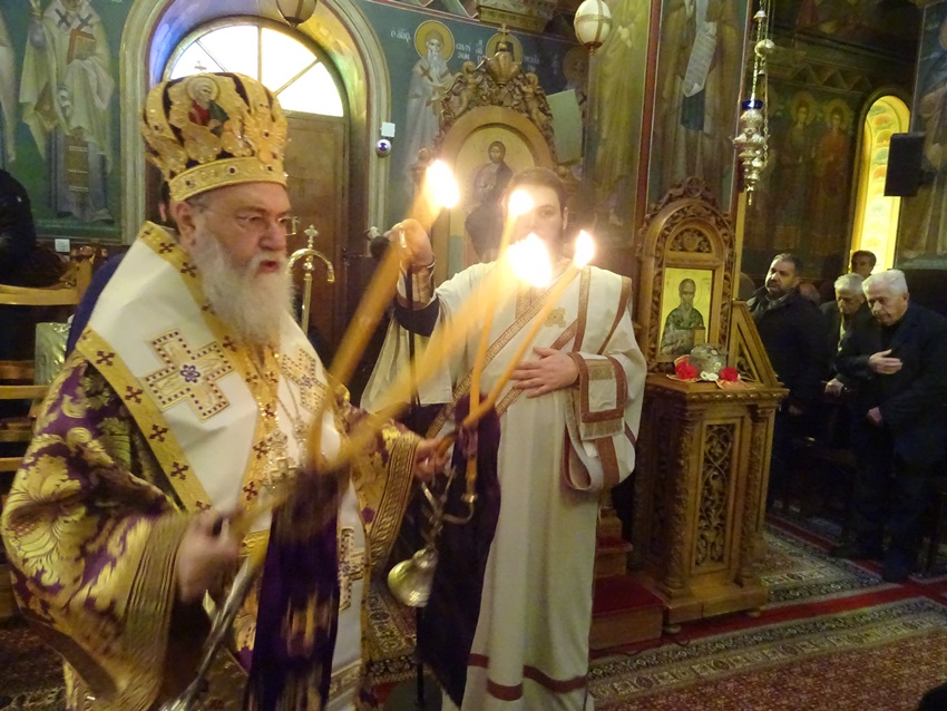 “Με προσευχή να ξεπεράσουμε τα εμπόδια και να εορτάσουμε την Ανάσταση”