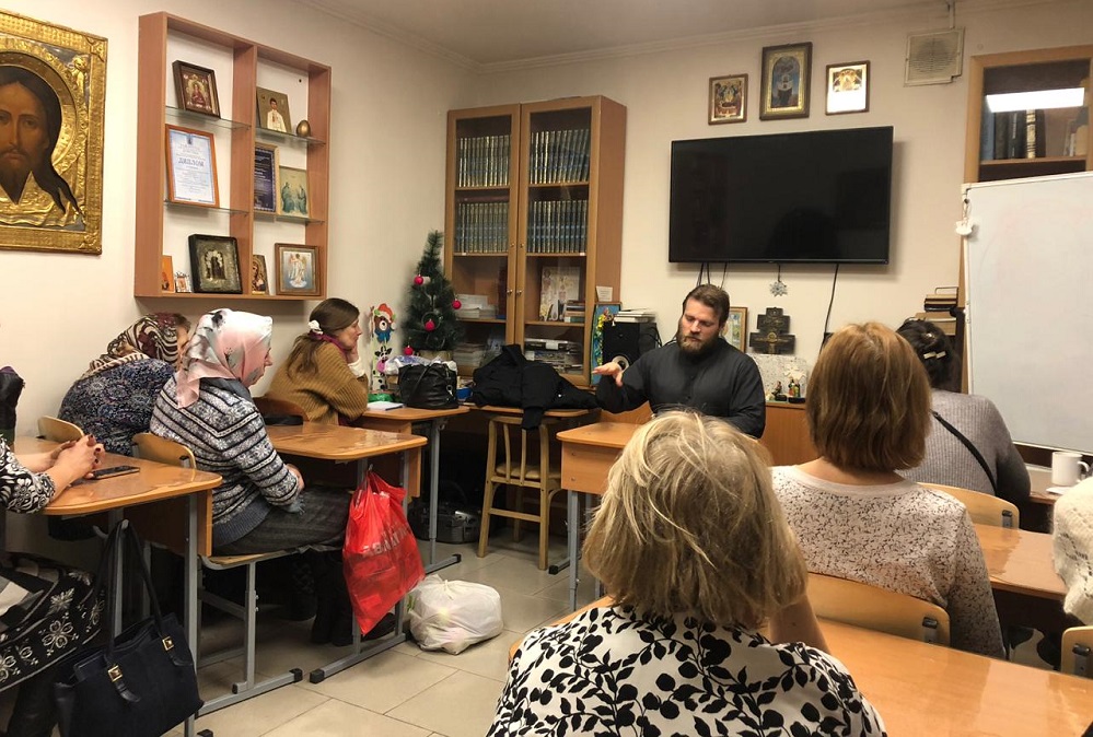 Просветительский лекторий действует при владивостокском храме