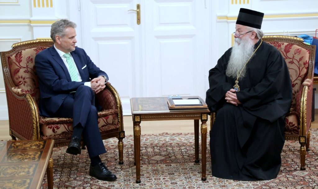 Στον Μητρ. Δαμπροβοσνίας ο ειδ. εντεταλμένος της Ε.Ε. στην Βοσνία