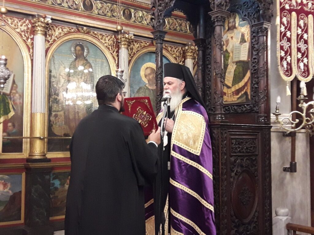 “Μην δειλιάζουμε να ενωθούμε και πάλι με τον Θεό”