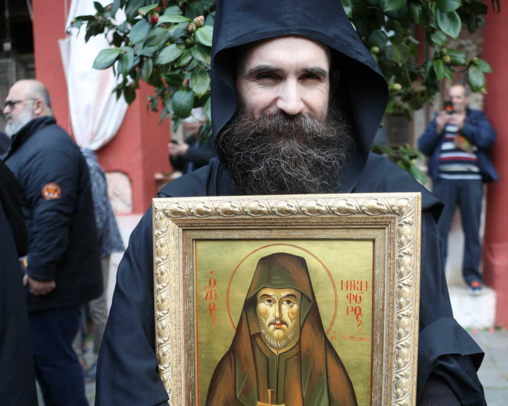 Saint Nikephoros the Leper appears in Bulgaria and gives the cure for Coronavirus