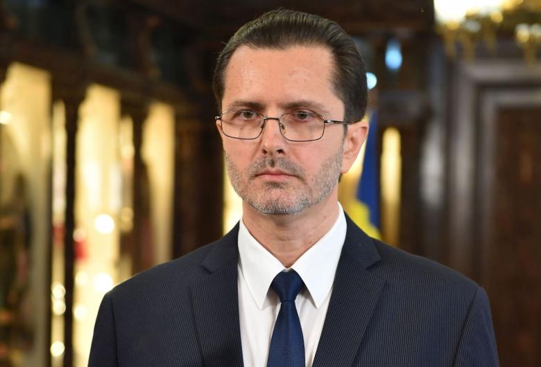 Vasile Bănescu: Biserica se va adapta treptat și responsabil la realitatea dictată de actuala criză medicală