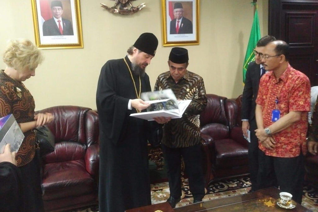 Metropolitan of Singapore and SE Asia received by Indonesia’s new religious affairs minister