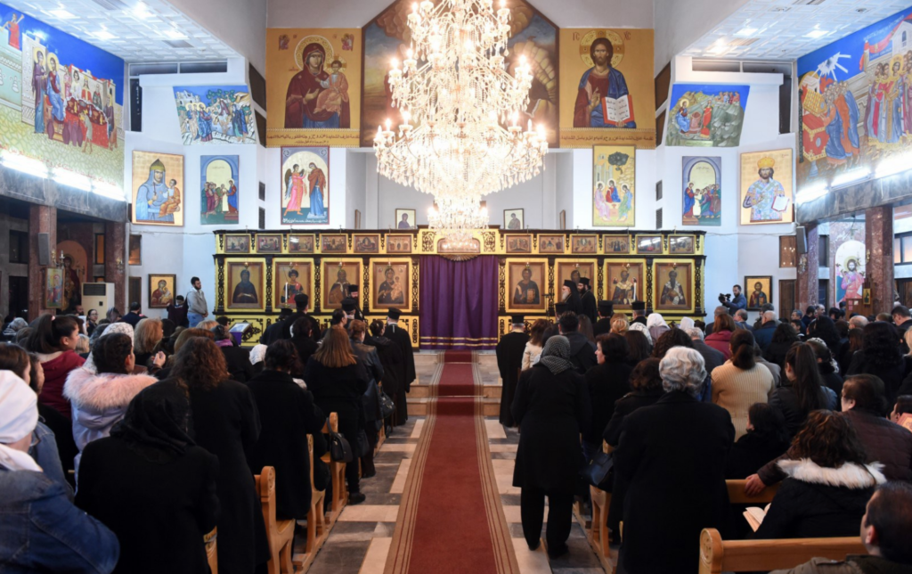 Suspension of all general prayer services in churches in Syria and in Lebanon