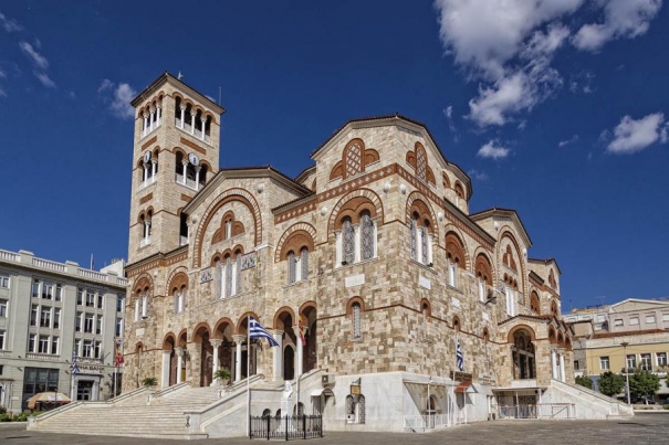 Μετάδοση Ακολουθιών απο την Αγία Τριάδα Πειραιώς