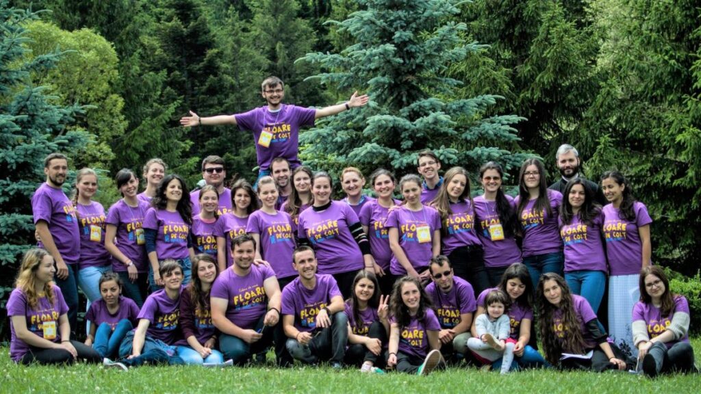 Mitropolia Moldovei și Bucovinei recrutează tineri voluntari pentru Tabăra „Floare de colț” de la Durău