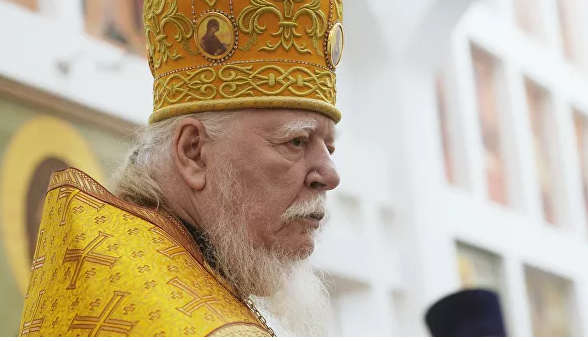 “Υπακούμε με ταπεινότητα στα νέα μέτρα”