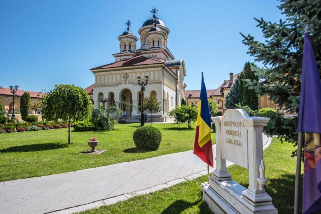 Solidaritate prin Filantropie” – program de ajutorare pentru 250 de persoane nevoiașe din județul Alba