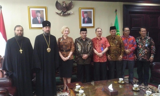 Патриарший экзарх Юго-Восточной Азии встретился с министром по делам религий Республики Индонезия