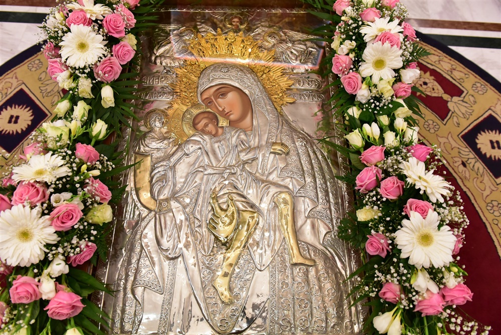 Ο Ακάθιστος ύμνος στην Υπεραγία Θεοτόκο