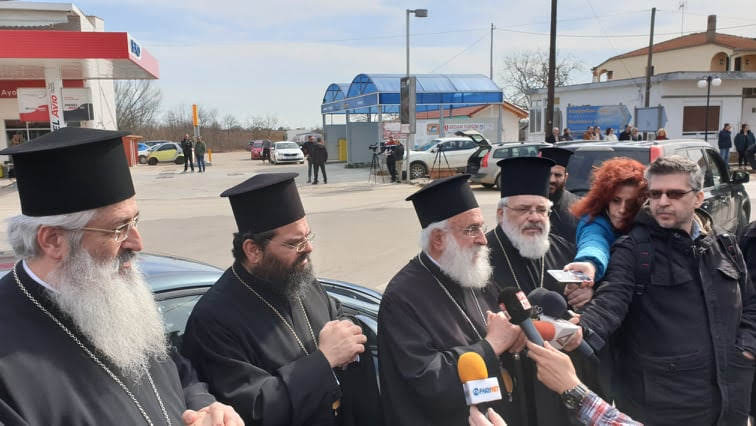 ΣΥΝΟΡΑ: “Είμαστε οι τέσσερις Μητροπολίτες της Θράκης”