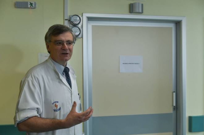 Σωτήρης Τσιόδρας: Ποιος είναι ο “στρατηγός” της ενημέρωσης για το κορωνοϊό