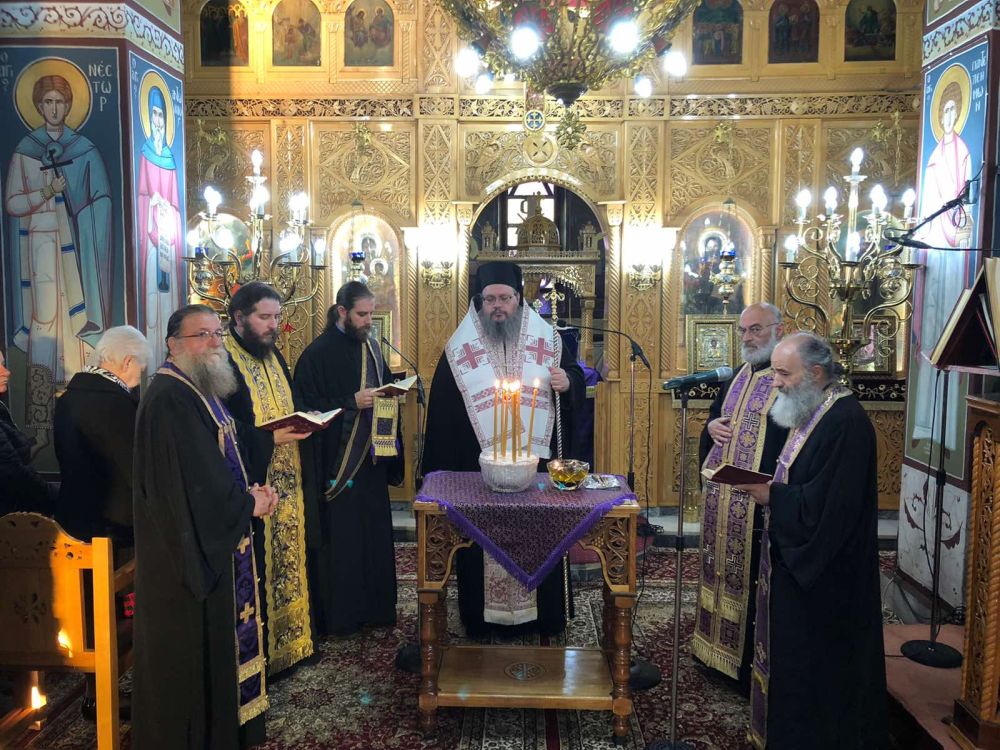 Μητρ. Λαρίσης: “Να καταφύγετε στο πετραχήλι του πνευματικού”