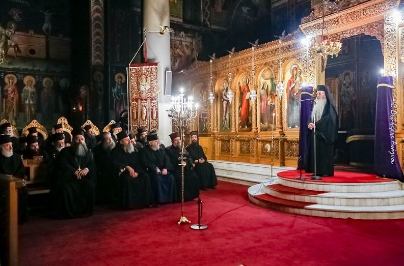 Ο Αρχιμ. Αστέριος Χατζηνικολάου στον B’ Κατανυκτικό Εσπερινό στη Λαμία