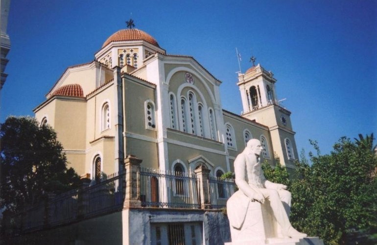 Κανονικά οι Ιερές Ακολουθίες στην Ι. Μ. Χίου