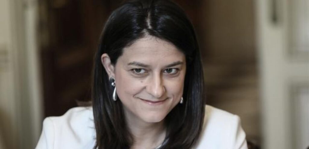 Χωρίς χρέωση η εξ’ αποστάσεως εκπαίδευση